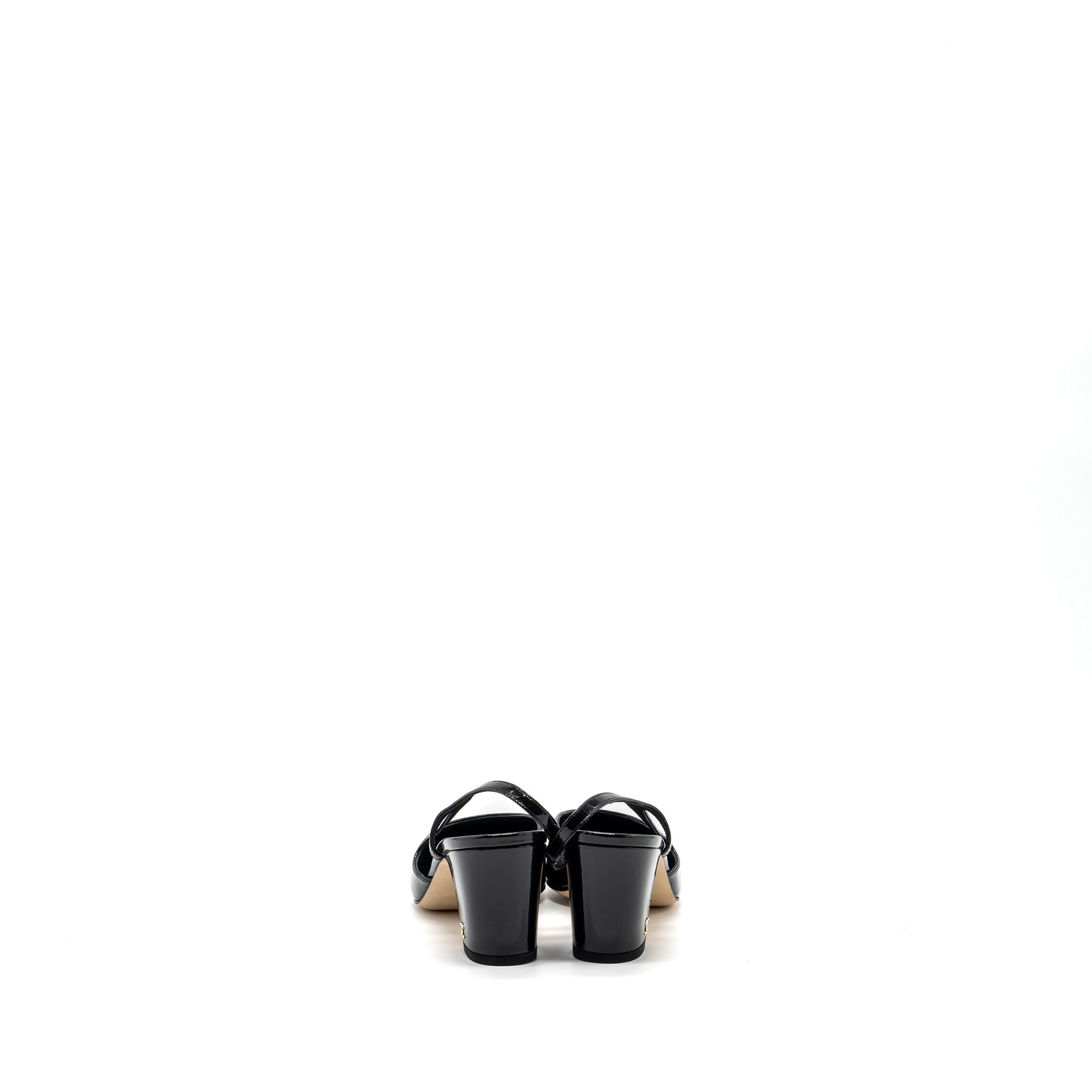 chanel-22k-size-37-5-slingbacks-patent-calfskin-black-lghw-copy