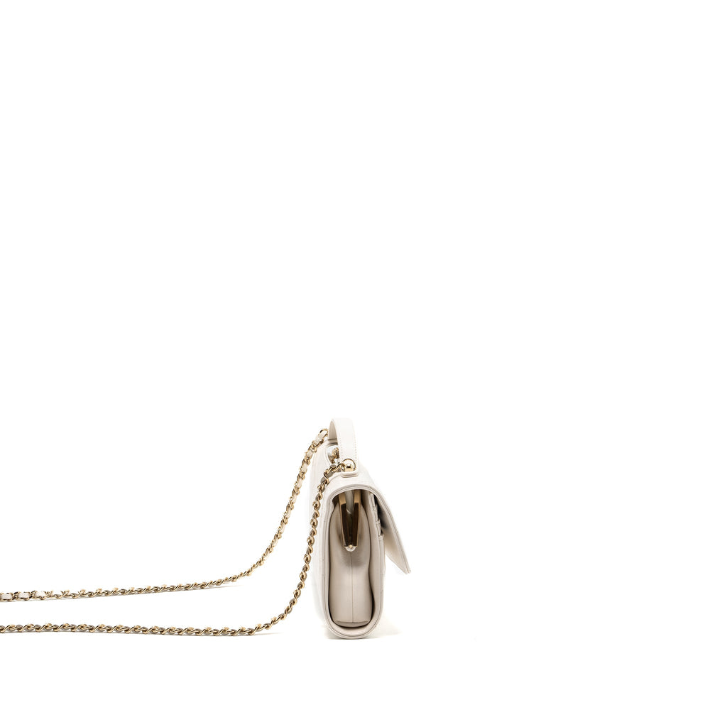 chanel-top-handle-flap-wallet-with-chain-lambskin-lghw