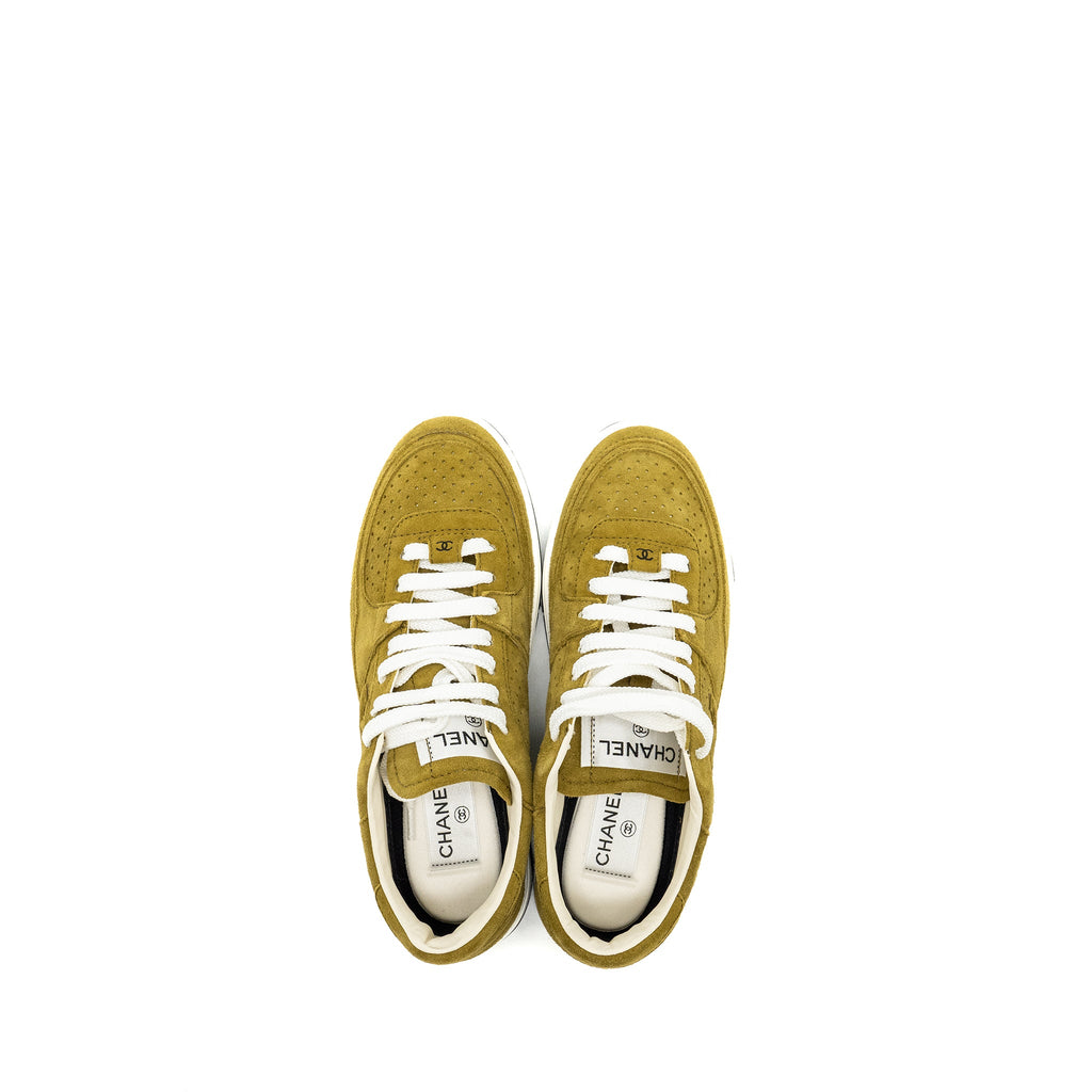 chanel-23a-size-37-5-sneakers-suede-green