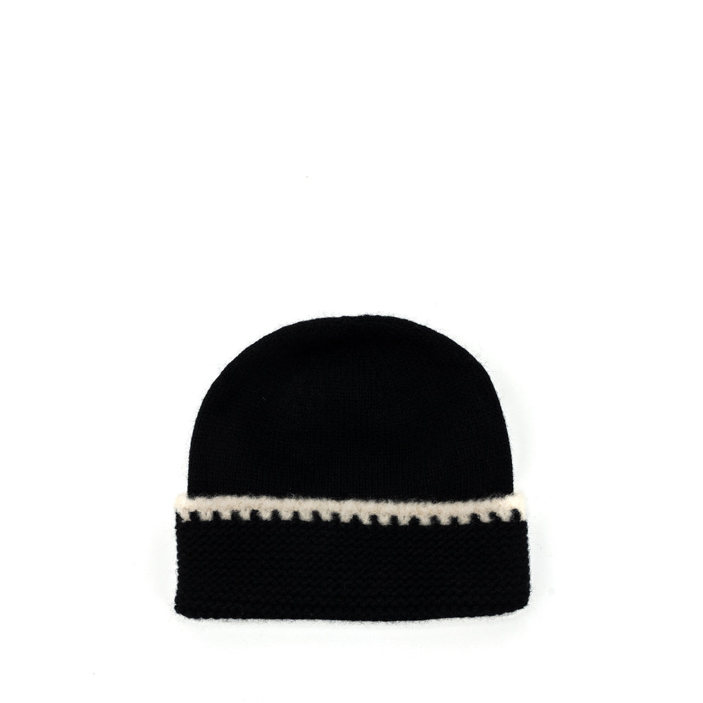 chanel-23a-cashmere-beanie-hat-black-white