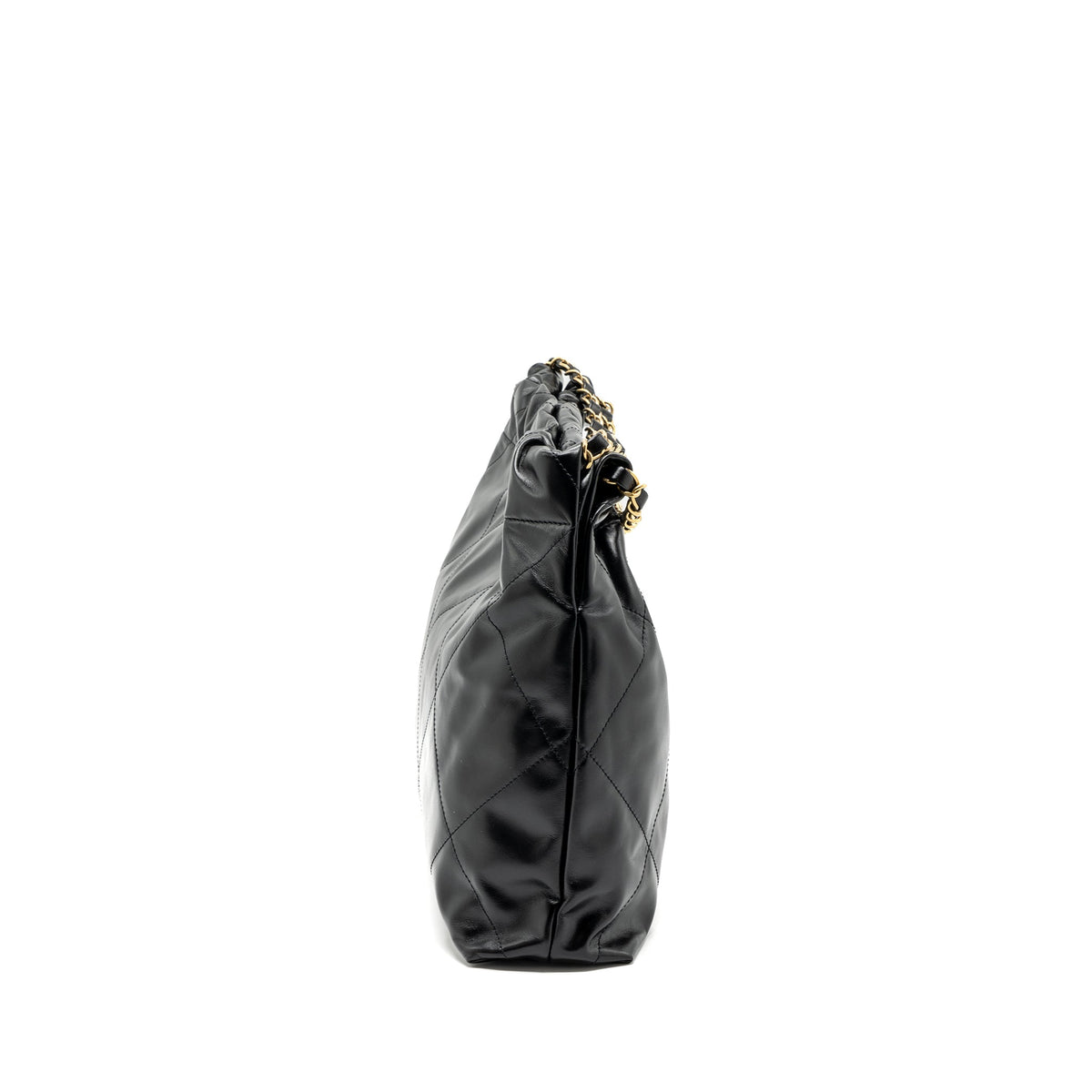 chanel-24c-22-bag-lambskin-black-ghw-microchip