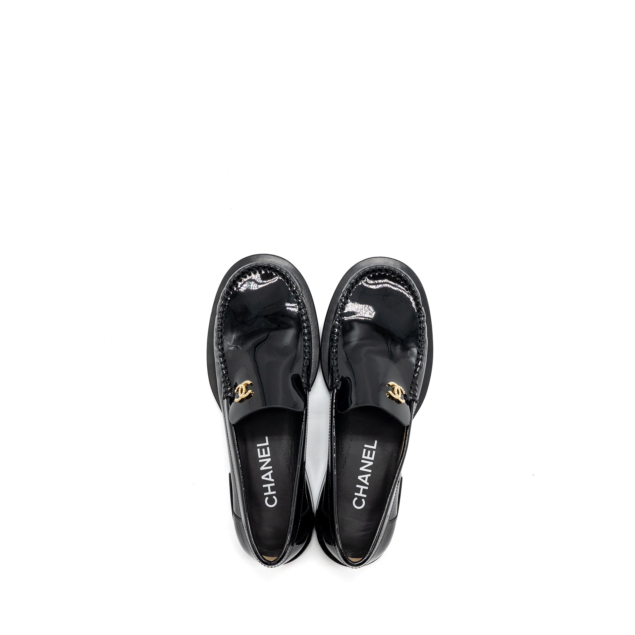 chanel-size-38-5-cc-logo-with-pearl-loafer-patent-black-ghw