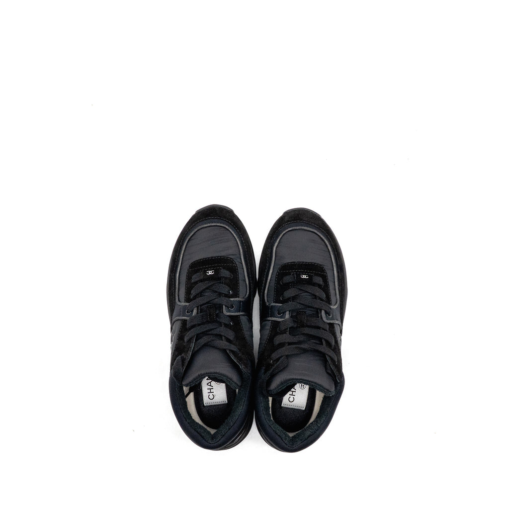 chanel-size-37-cc-sneakers-suede-fabric-black