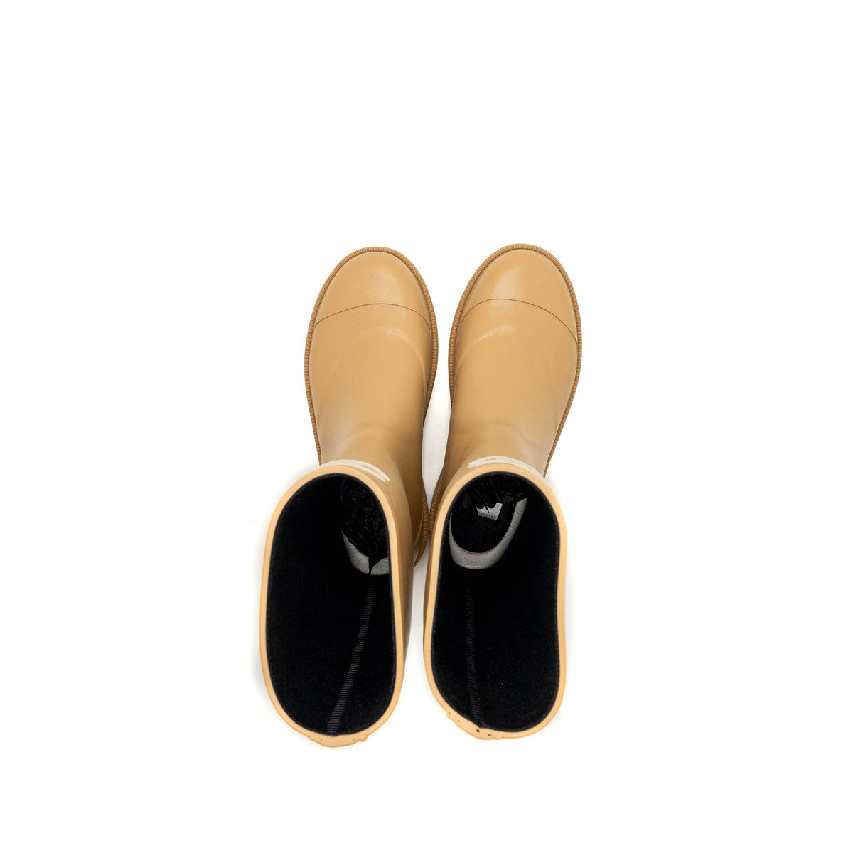 chanel-size-39-wellington-rain-boots-rubber-beige