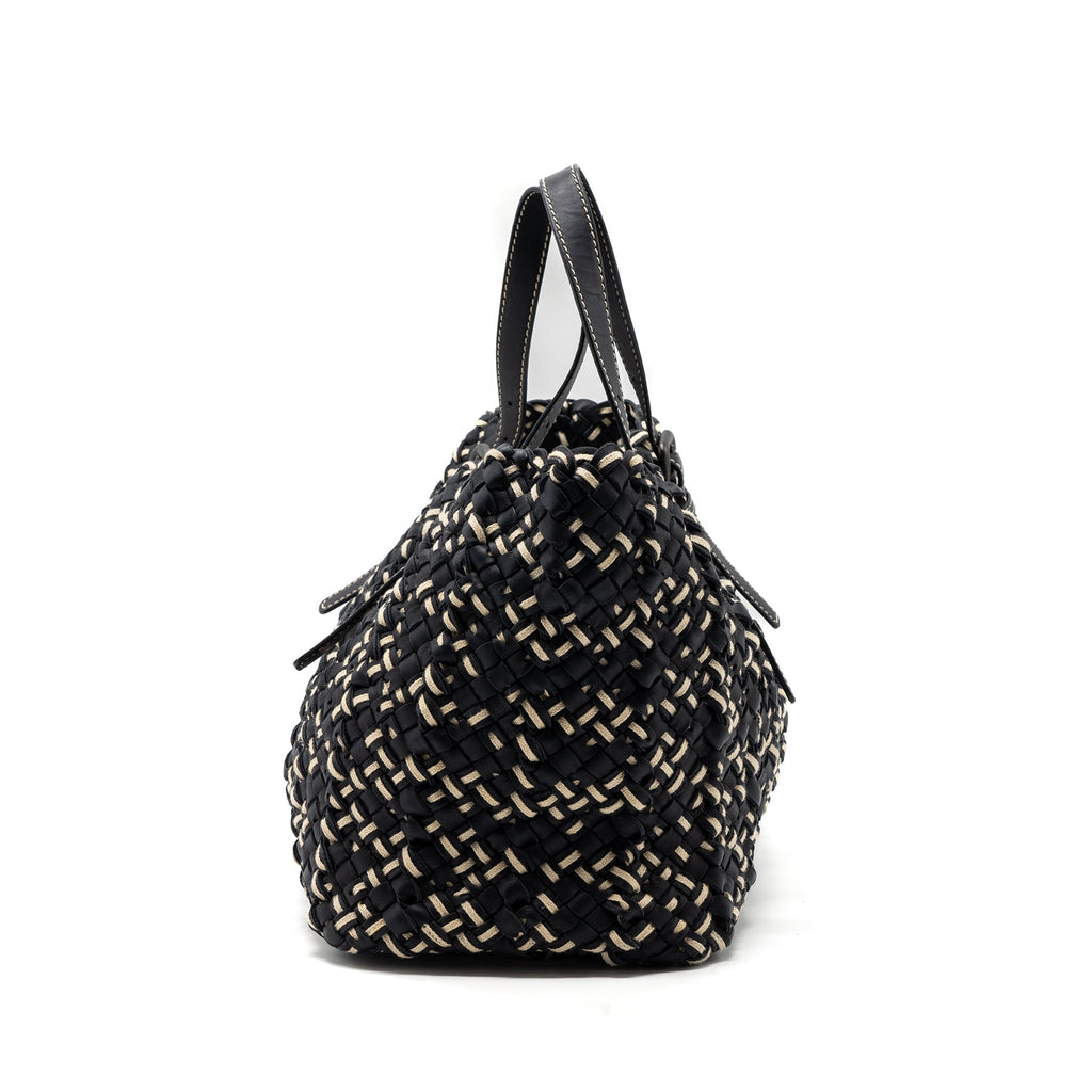 bottega-veneta-tote-bag-leather-dark-blue-multicolor-black-hardware