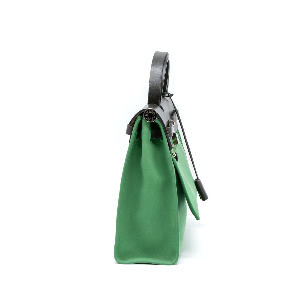 hermes-herbag-31-zip-vag-cache-hunter-canvas-bamboo-kaki-shw-stamp-c