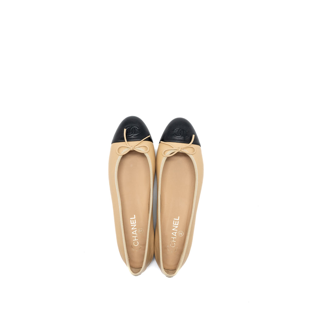 chanel-size-41-5-ballerina-flat-shoes-lambskin-beige-black