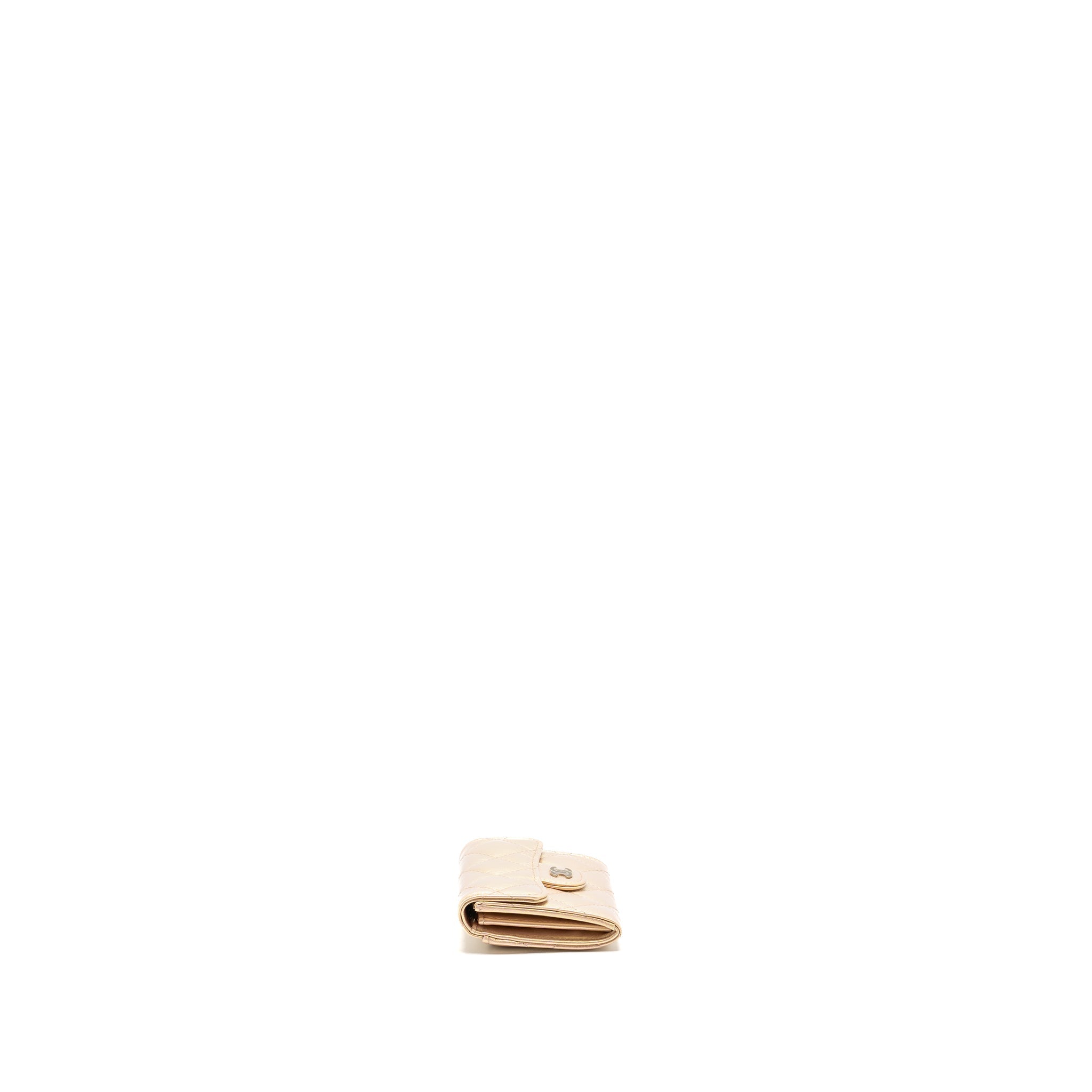 chanel-quilted-small-classic-flap-wallet-card-holder-calfskin-iridescent-pink-shw