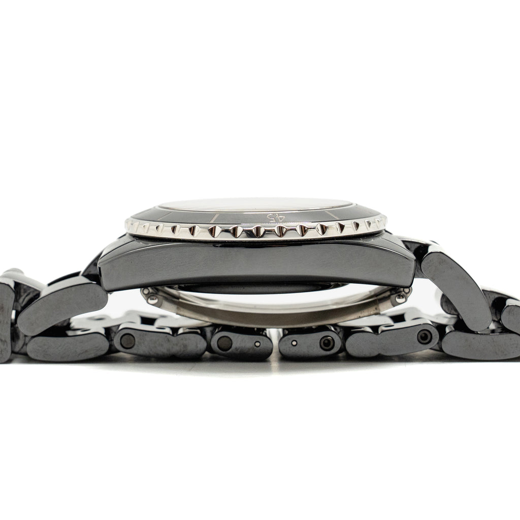 chanel-j12-watch-calibre-12-1-38-mm-highly-resistant-black-ceramic-steel-diamonds-model-h5702
