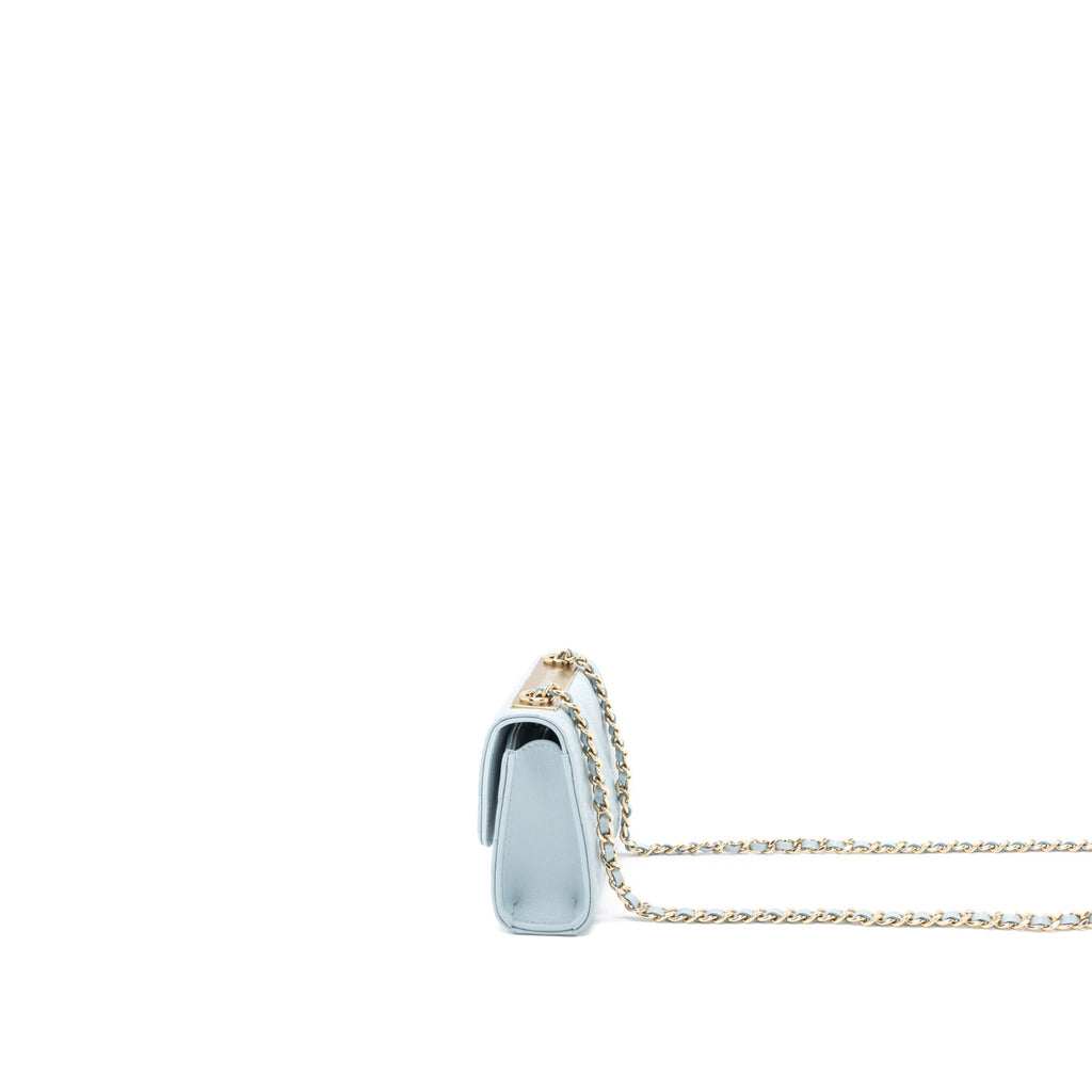 chanel-mini-trendy-cc-chain-wallet-lambskin-light-blue-lghw-microchip