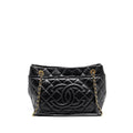 chanel-quilted-shoulder-shopping-tote-bag-caviar-black-ghw