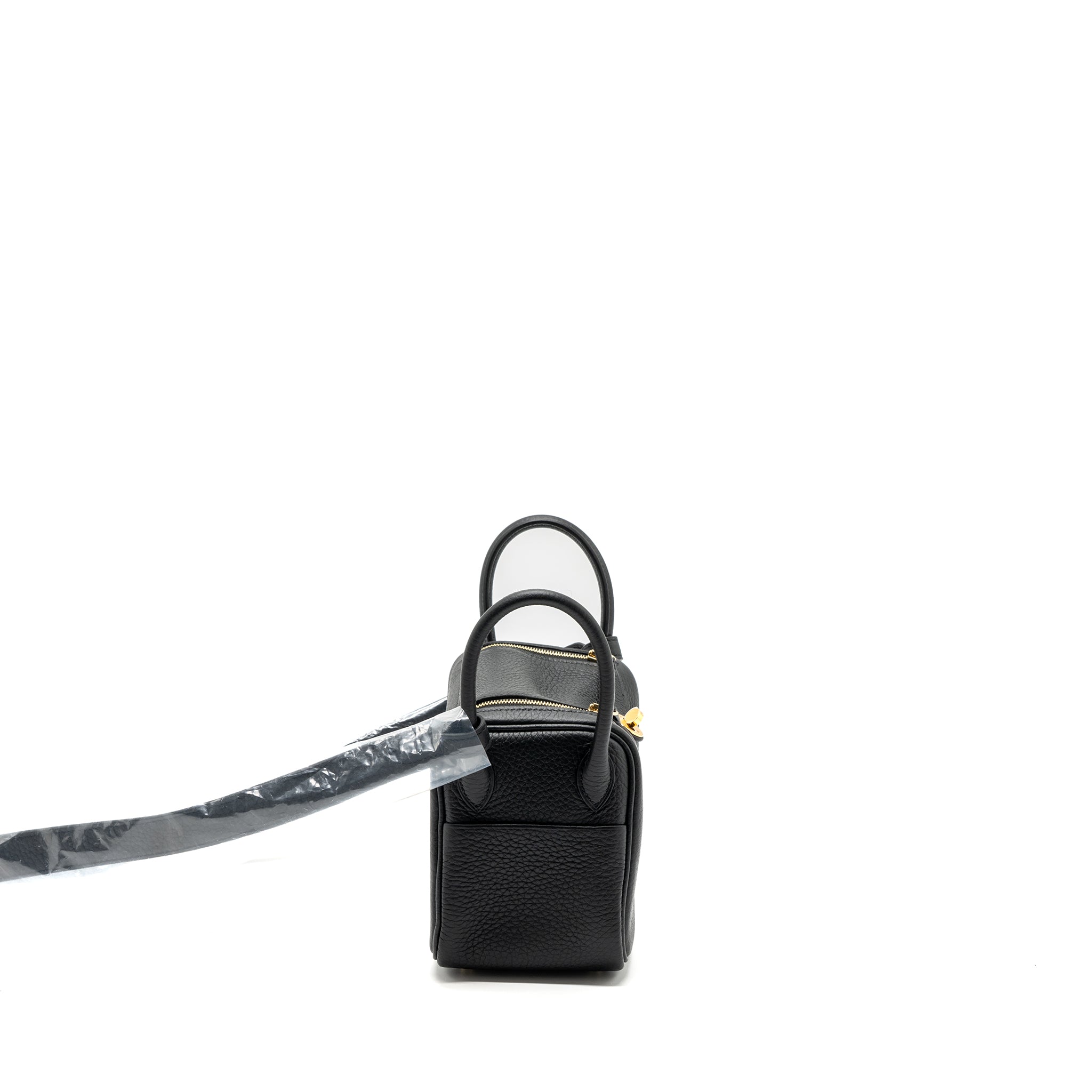 hermes-mini-lindy-clemence-black-ghw-stamp