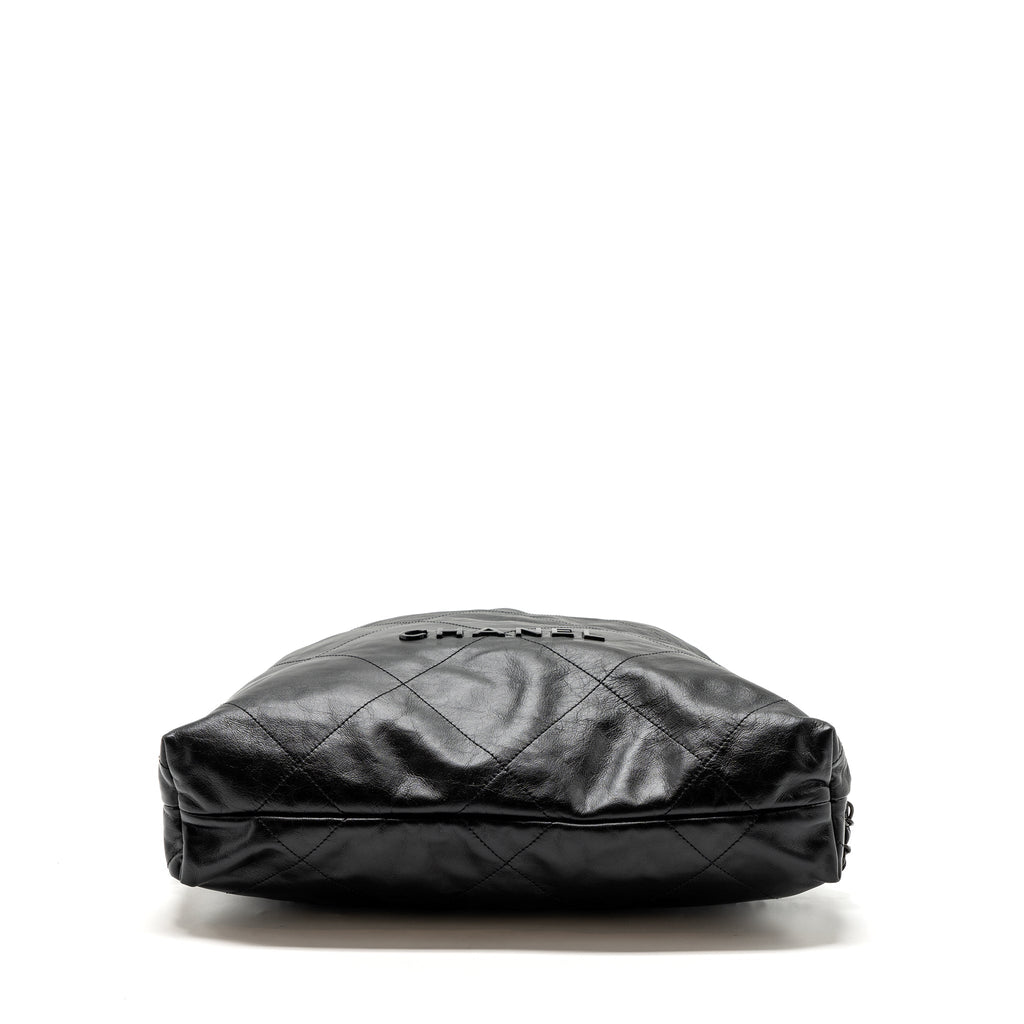 chanel-22-backpack-calfskin-so-black-black-hardware-microchip-copy