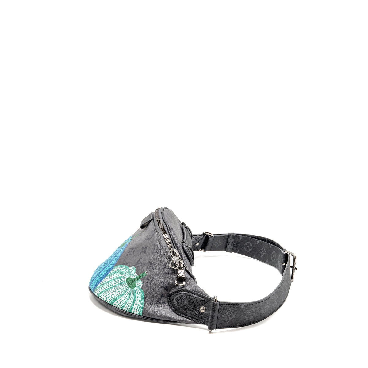 louis-vuitton-x-yayoi-kusama-reverse-monogram-eclipse-maxi-bumbag-canvas-grey-multicolour-dark-silver-hardware-copy-1
