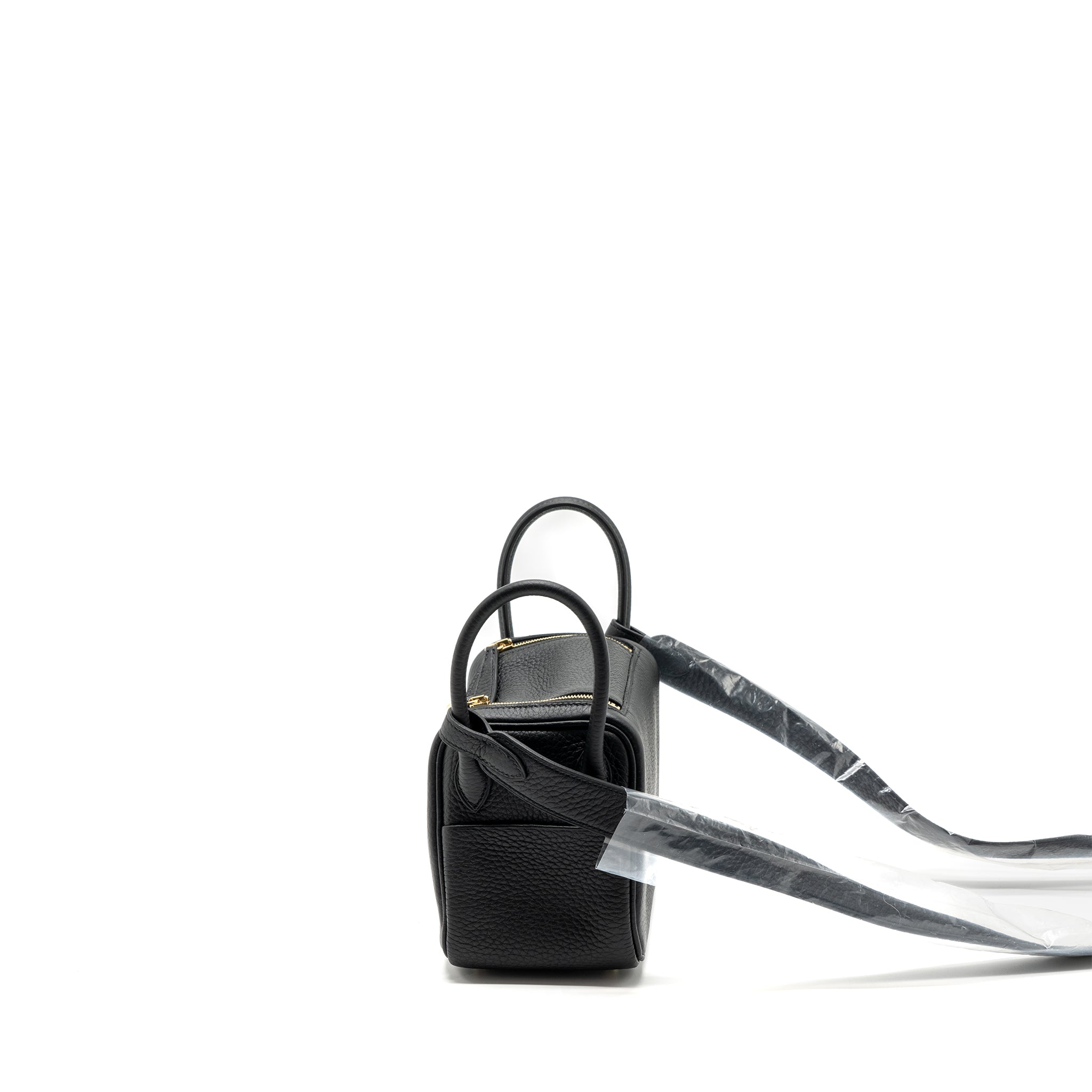 hermes-mini-lindy-clemence-black-ghw-stamp