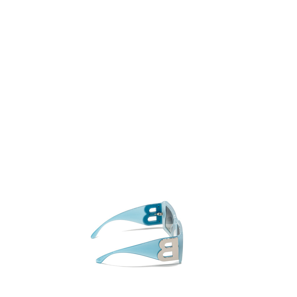 burberry-sunglasses-transparent-pale-blue-shw