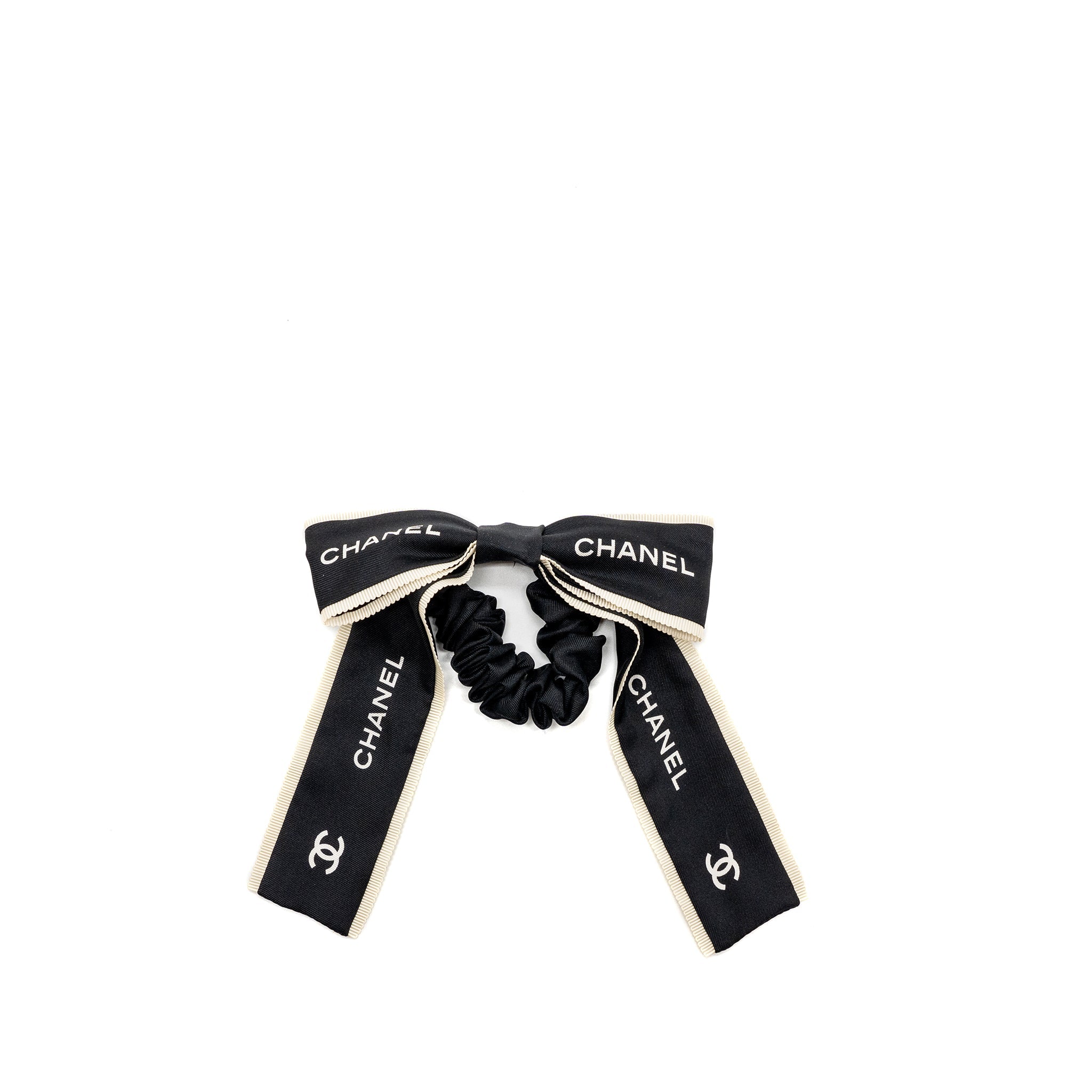 chanel-hair-tie-silk-twill-black-white
