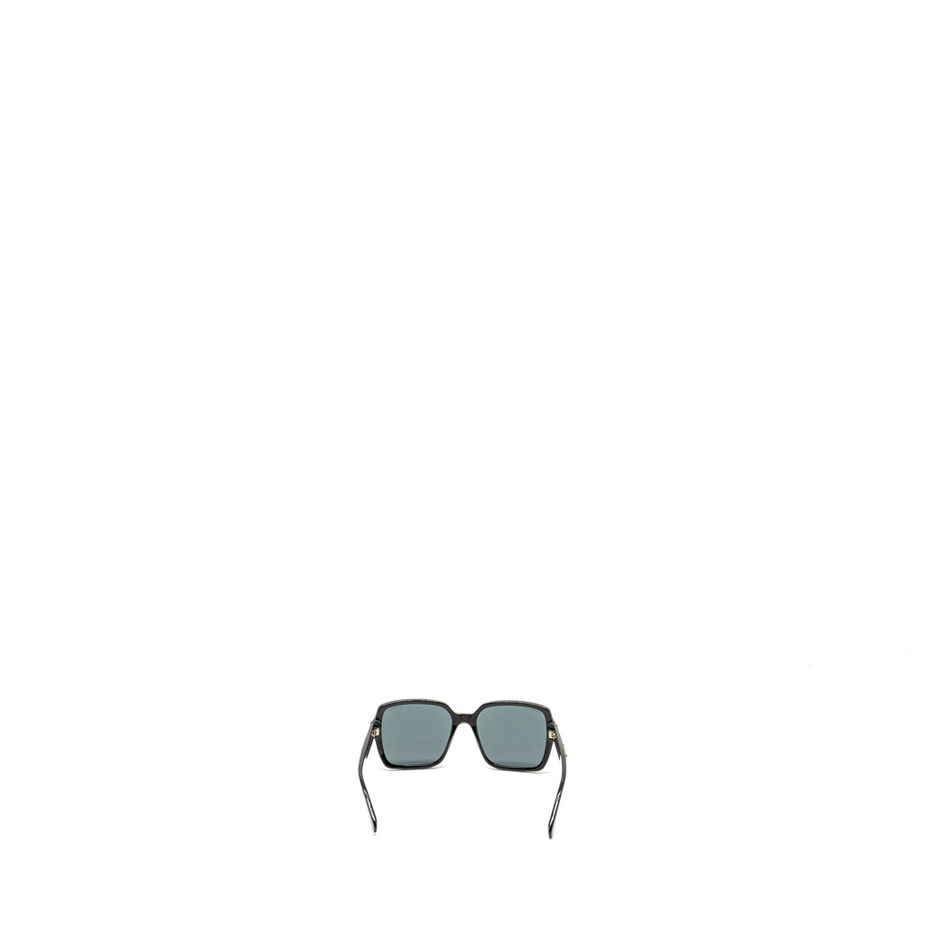 chanel-5385-letter-logo-square-sunglasses-black-ghw