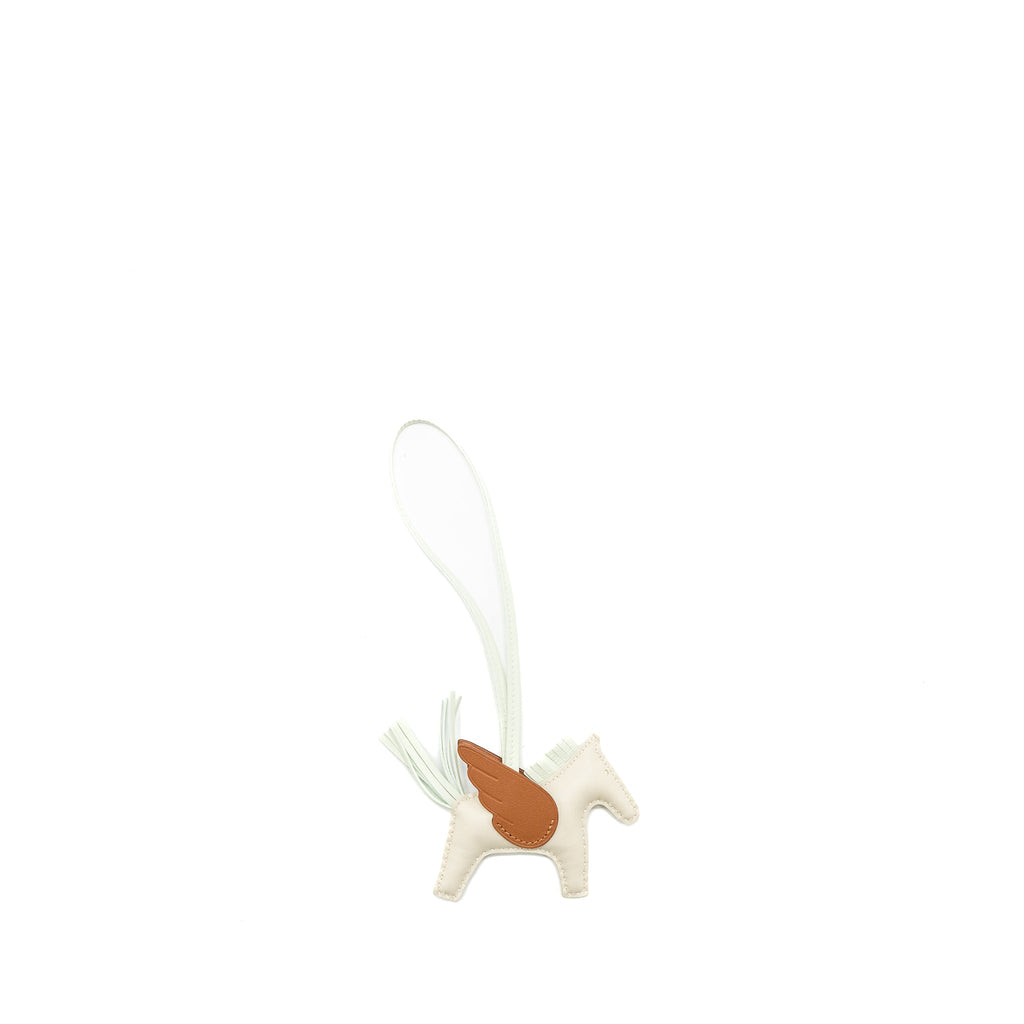 hermes-rodeo-pegase-pm-bag-charm-craie-vert-fizz-gold-stamp-b-4