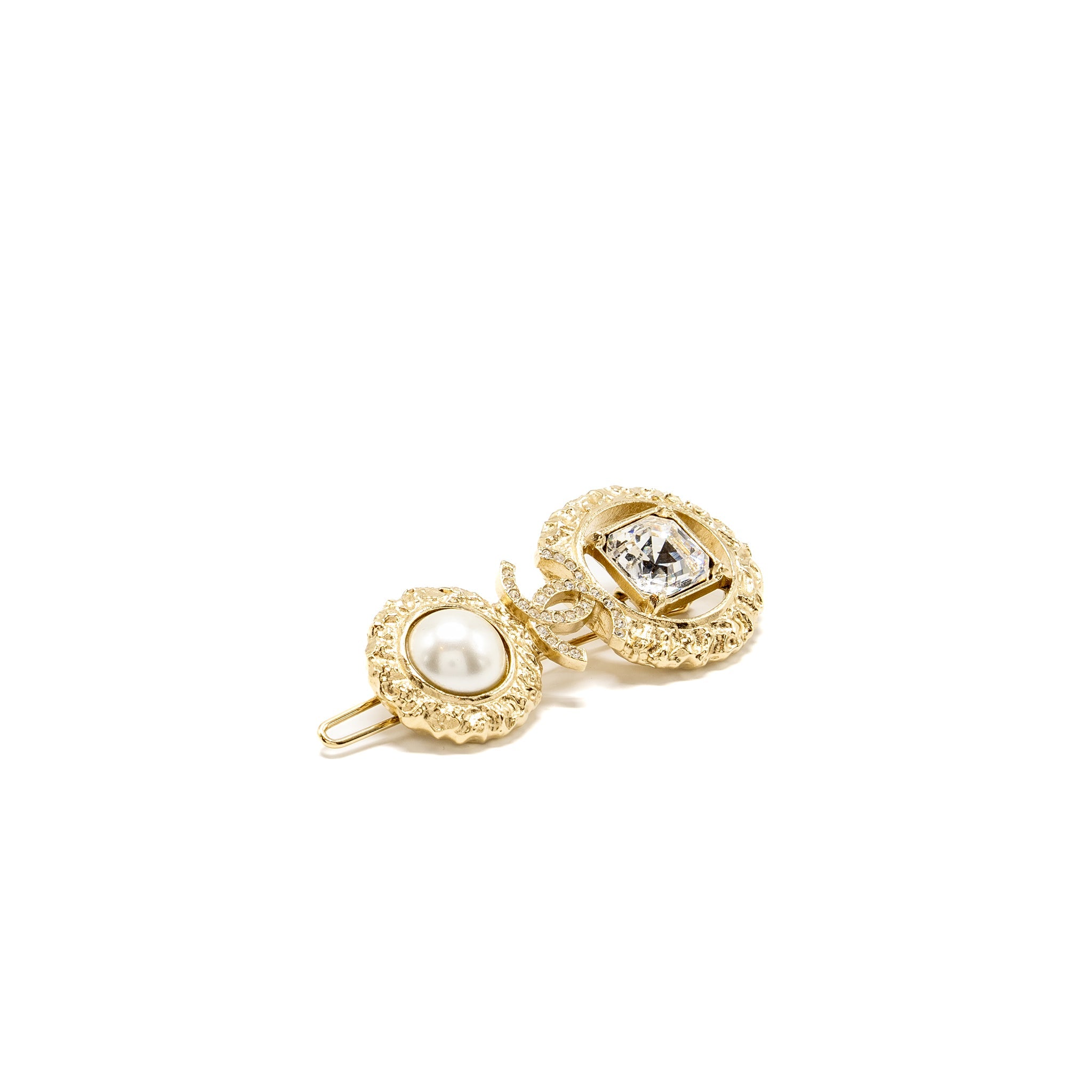 chanel-cc-logo-hair-clip-crystal-and-pearl-light-gold-tone