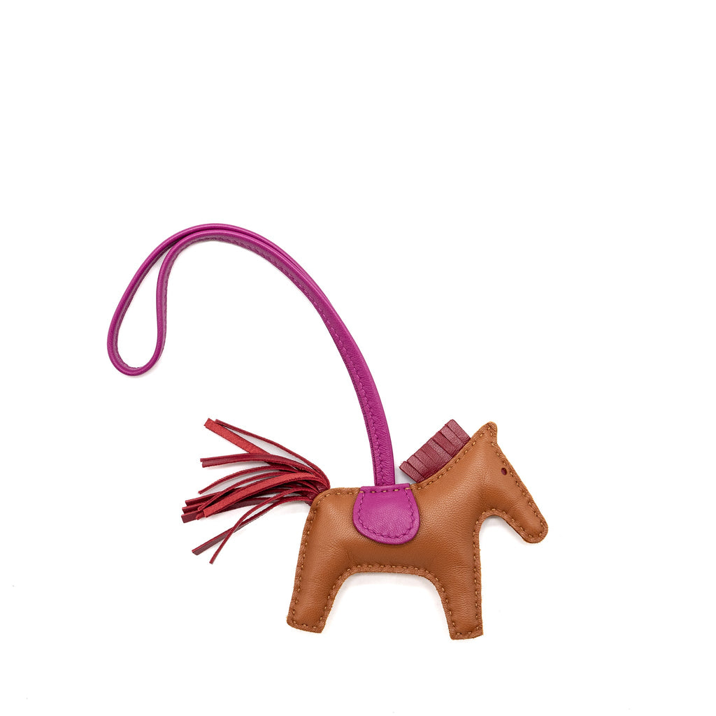 hermes-rodeo-pm-bag-charm-gold-rubis-rose-pourpre-stamp-y-1