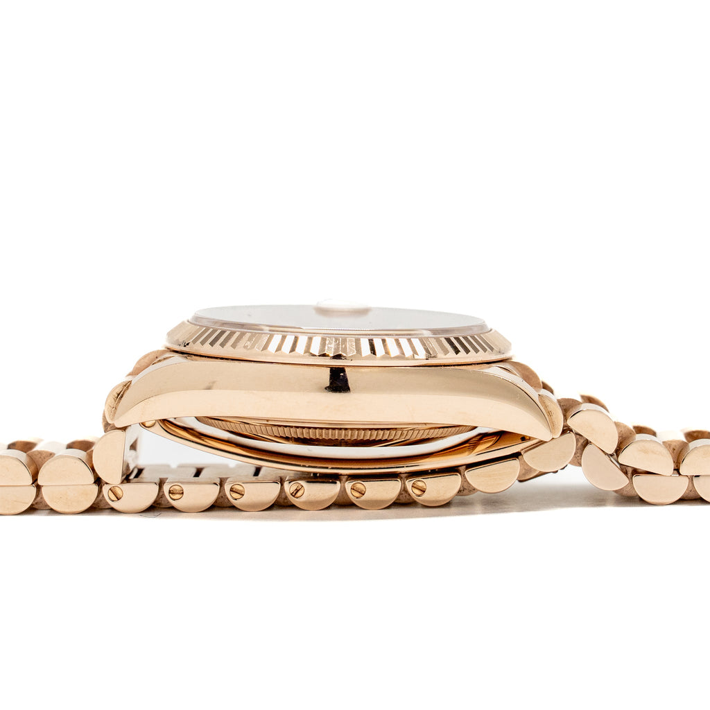 rolex-day-date-36mm-everose-gold-with-rose-color-diamond-set-dial-model-m128235-0009