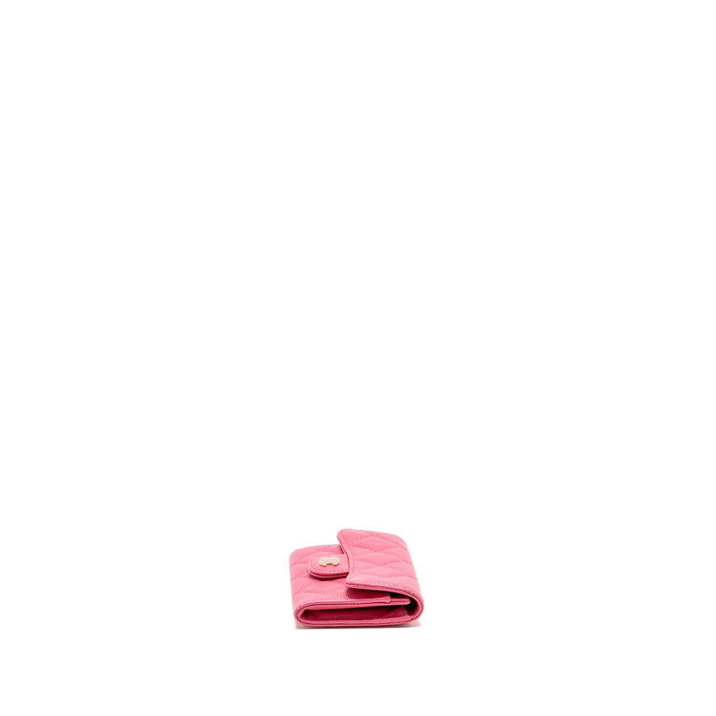 chanel-classic-flap-card-holder-caviar-pink-ghw