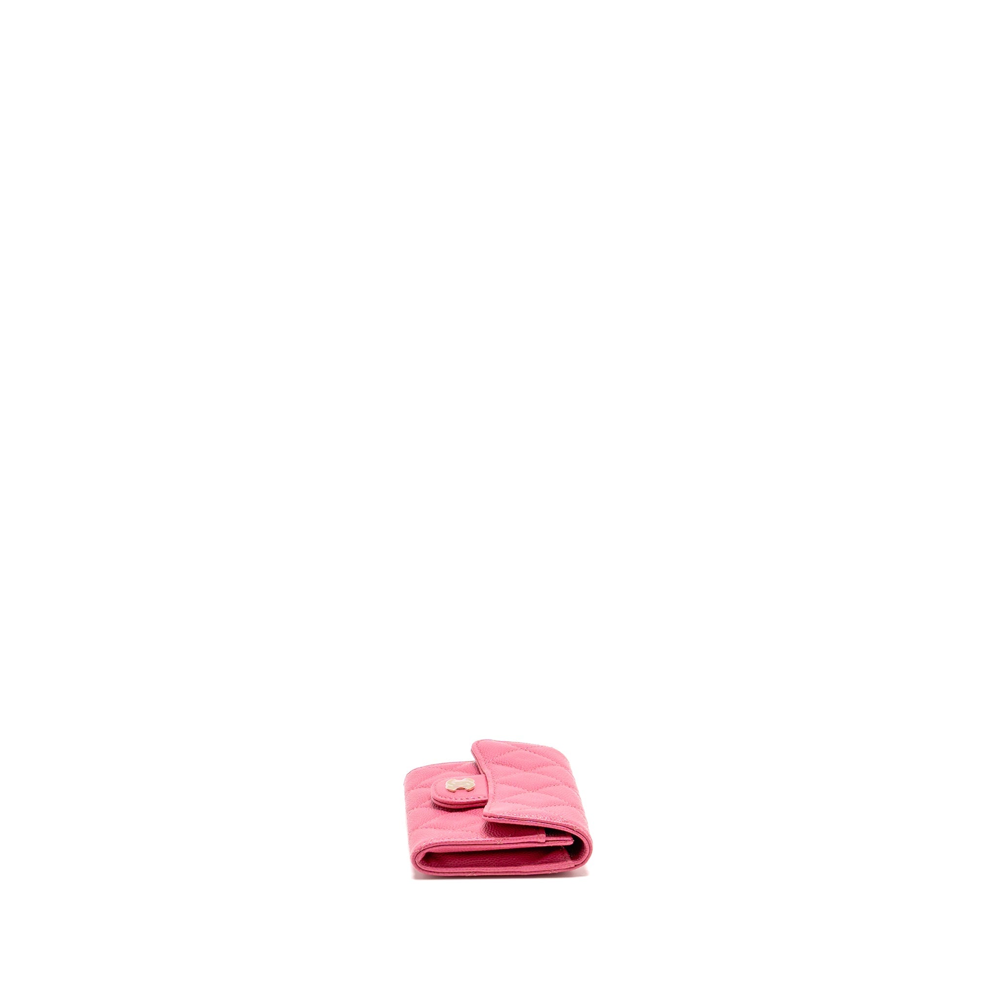 chanel-classic-flap-card-holder-caviar-pink-ghw