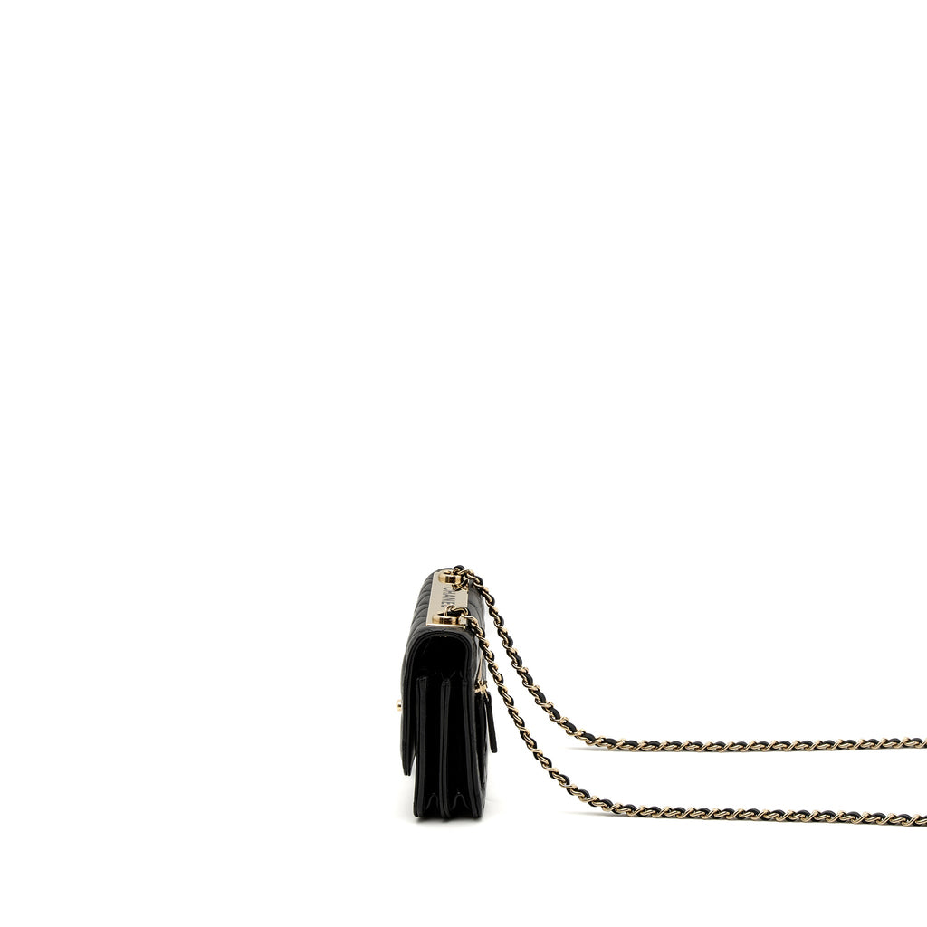 chanel-mini-trendy-cc-wallet-on-chain-lambskin-black-lghw-microchip