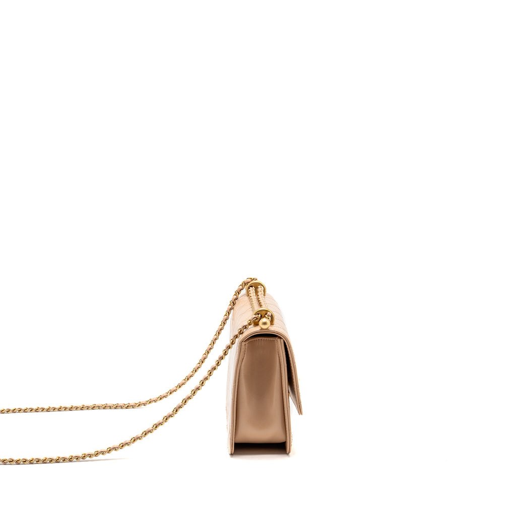 chanel-gold-crush-flap-bag-calfskin-beige-ghw-microchip-copy