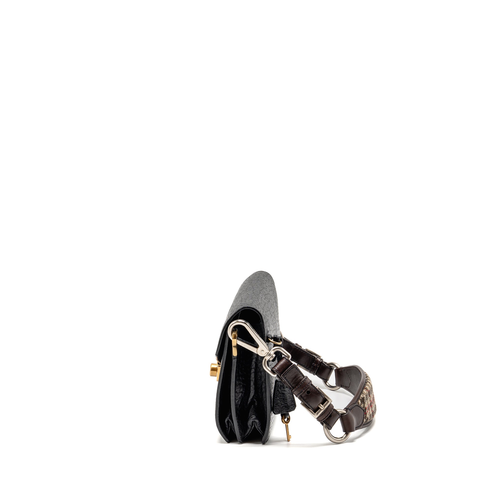 prada-bag-black