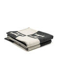 hermes-avalon-throw-blanket-ecru-gris-fonce-3