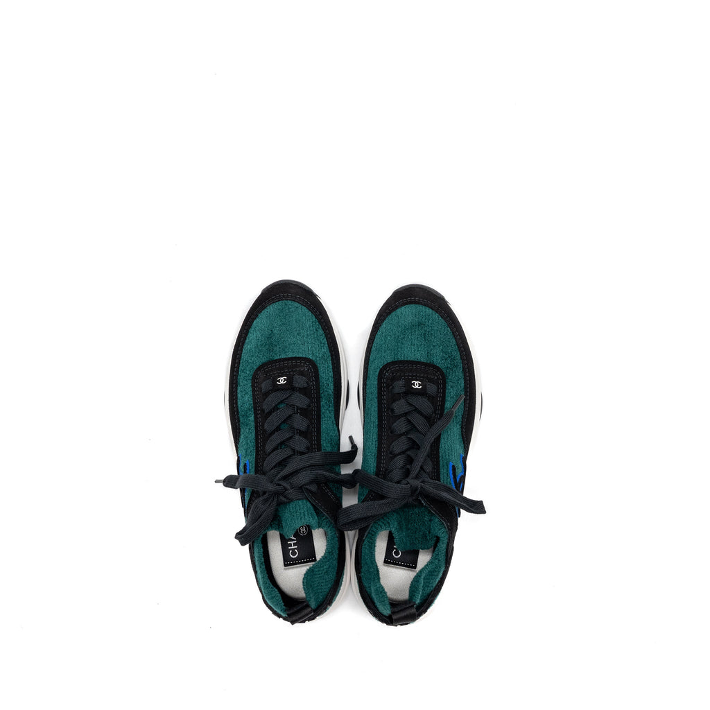 chanel-size-37-cc-logo-sneakers-suede-knit-fabric-green-black