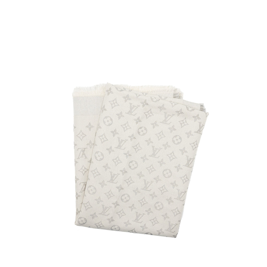 louis-vuitton-monoram-shawl-light-grey-cream