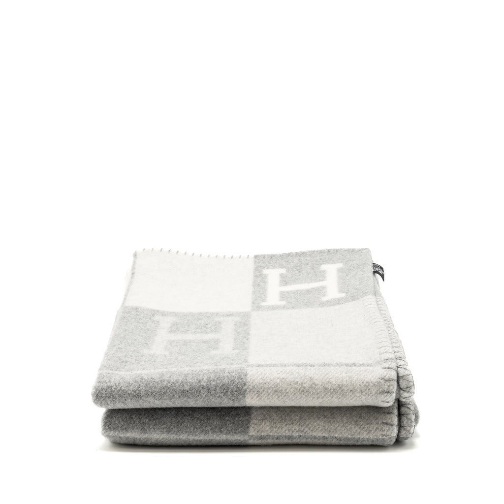 hermes-avalon-throw-blanket-gris-clair-6
