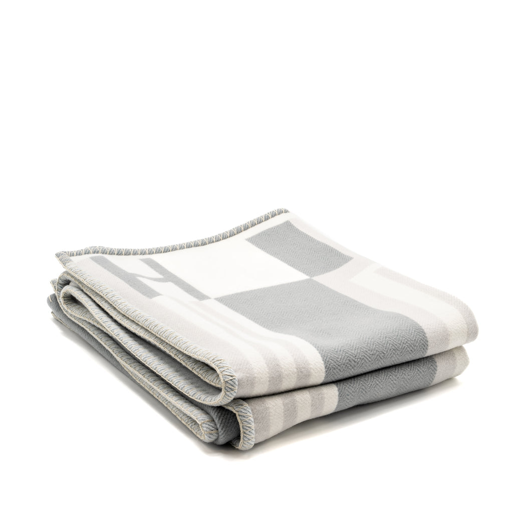 hermes-ithaque-blanket-wool-cashmere-gris-perle-5