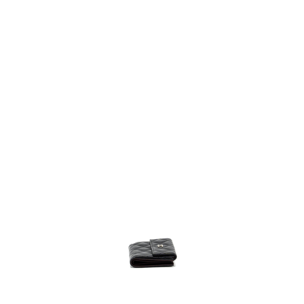 chanel-black-wallet
