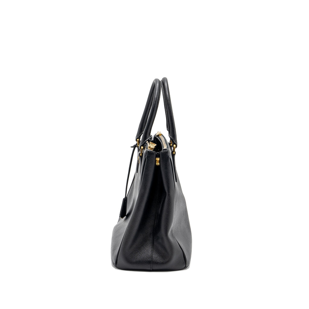 prada-saffiano-tote-bag-calfskin-black-ghw-1