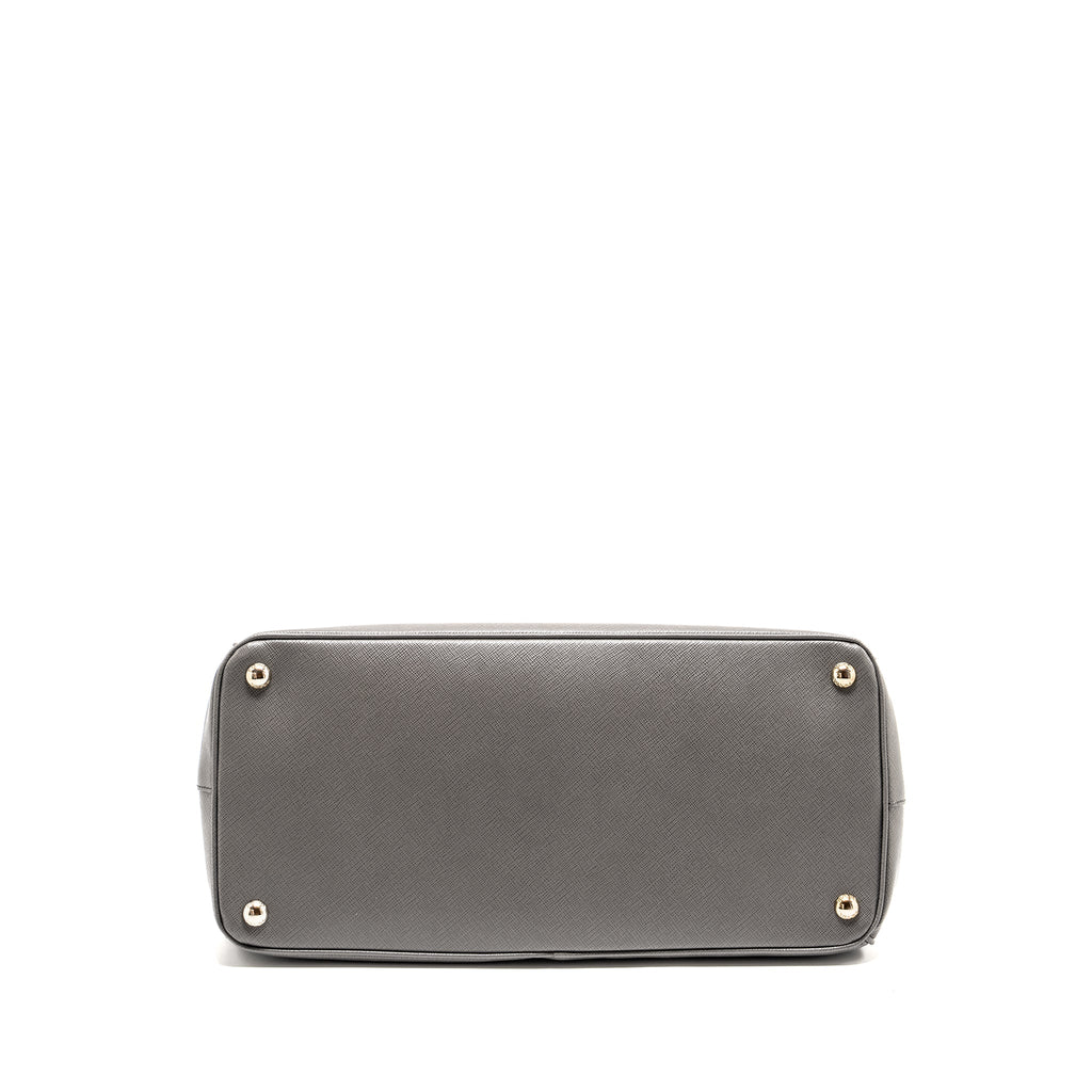 prada-galleria-saffiano-tote-bag-calfskin-grey-shw