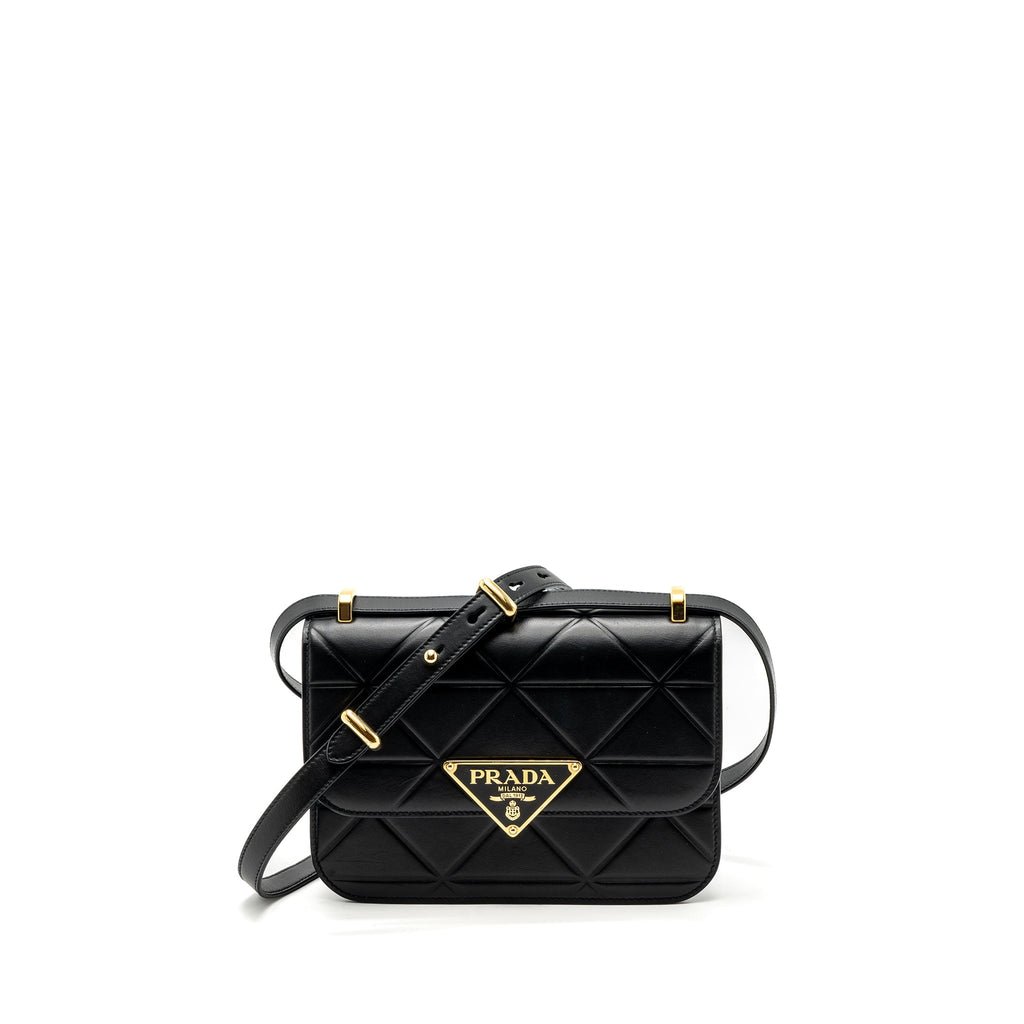 prada-pattina-in-pelle-calfskin-black-ghw