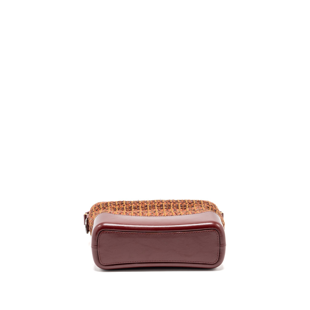 chanel-large-gabrielle-hobo-bag-tweed-calfskin-red-multicolour-multicolour-hardware