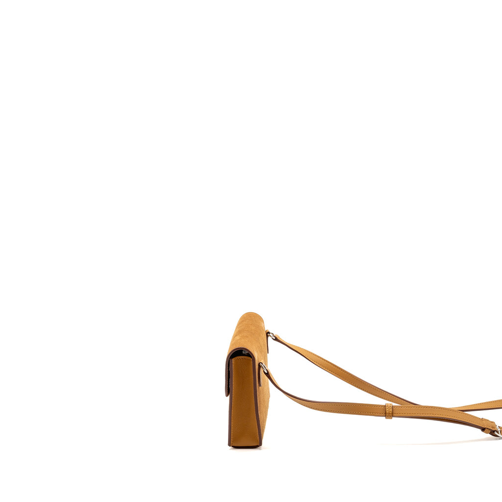 hermes-hermesnap-suede-swift-chamois-sesame-shw-stamp-k