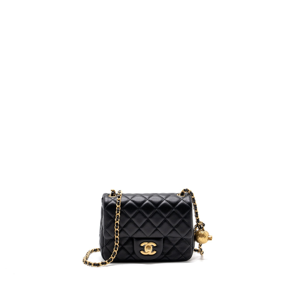 chanel-pearl-crush-mini-square-flap-bag-lambskin-black-ghwmicrochip