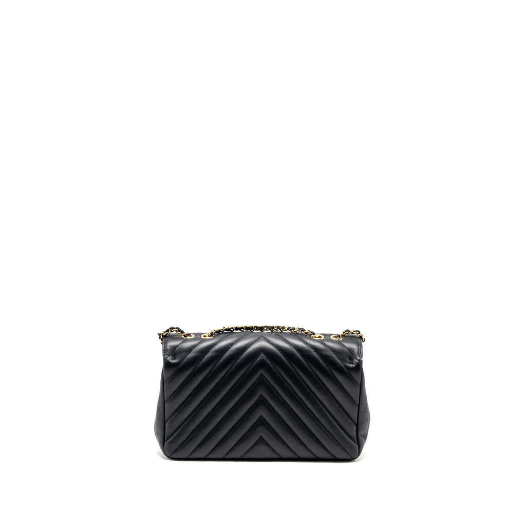 chanel-seasonal-chevron-flap-bag-calfskin-dark-navy-lghw