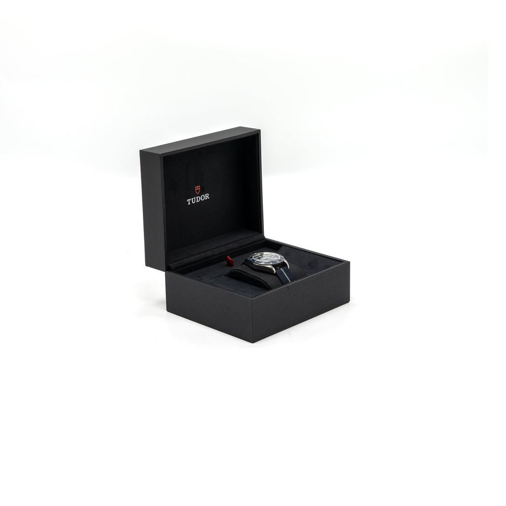 tudor-black-bay-fifty-eight-39mm-steel-case-blue-fabric-strap-model-79030b-0003