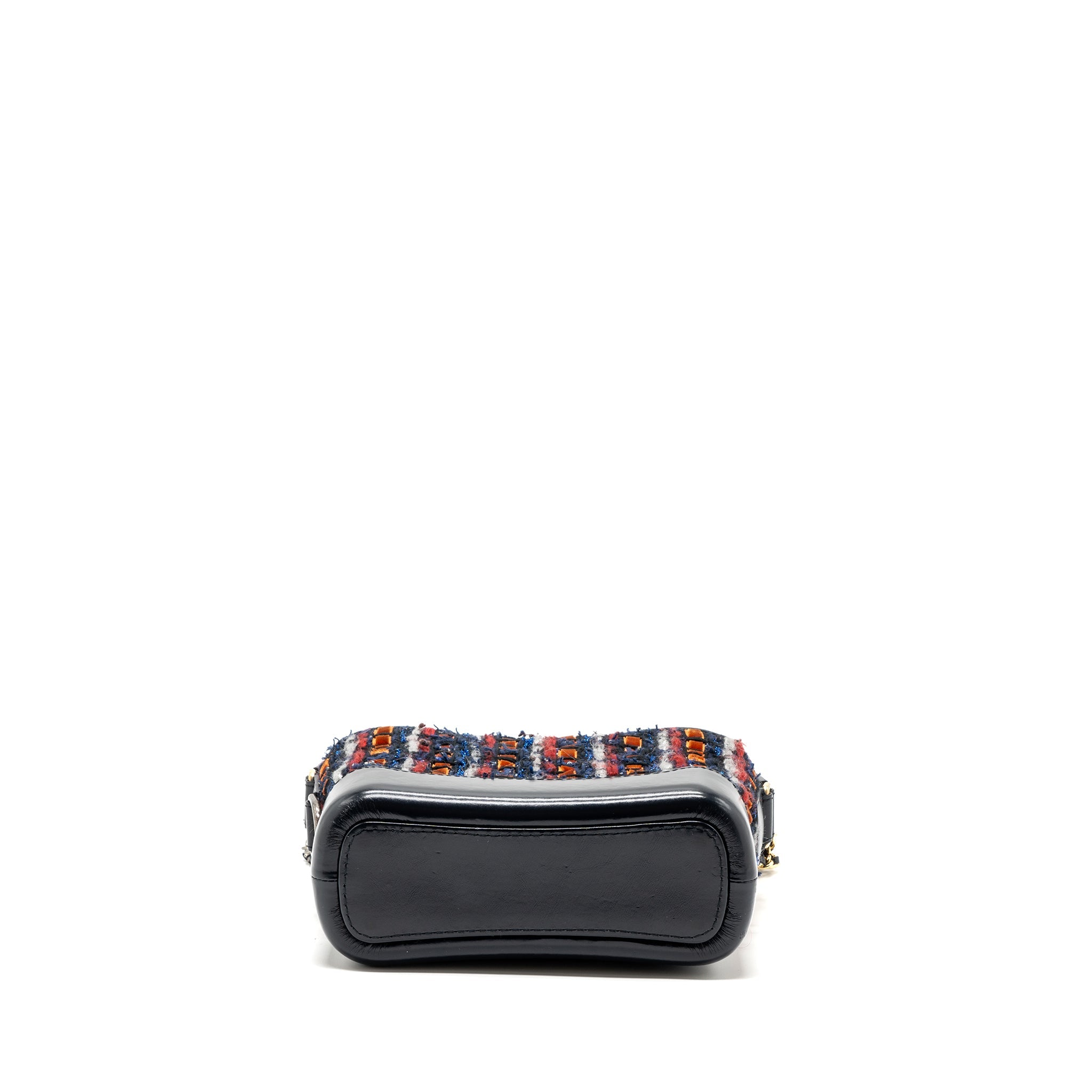 chanel-small-gabrielle-hobo-bag-tweed-calfskin-multicolour-multicolour-hardware-copy-1