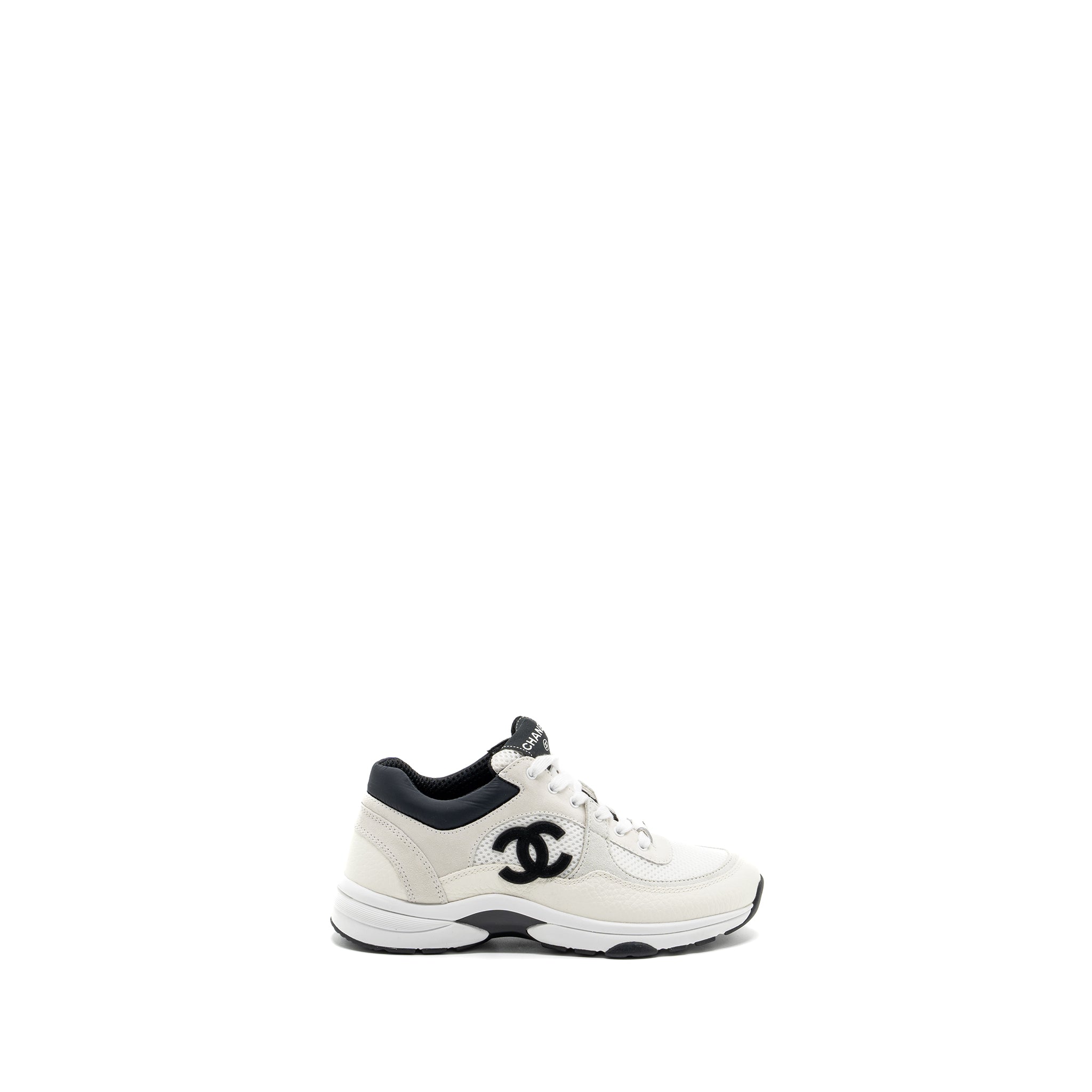 chanel-size-37-cc-logo-trainer-sneakers-black-white