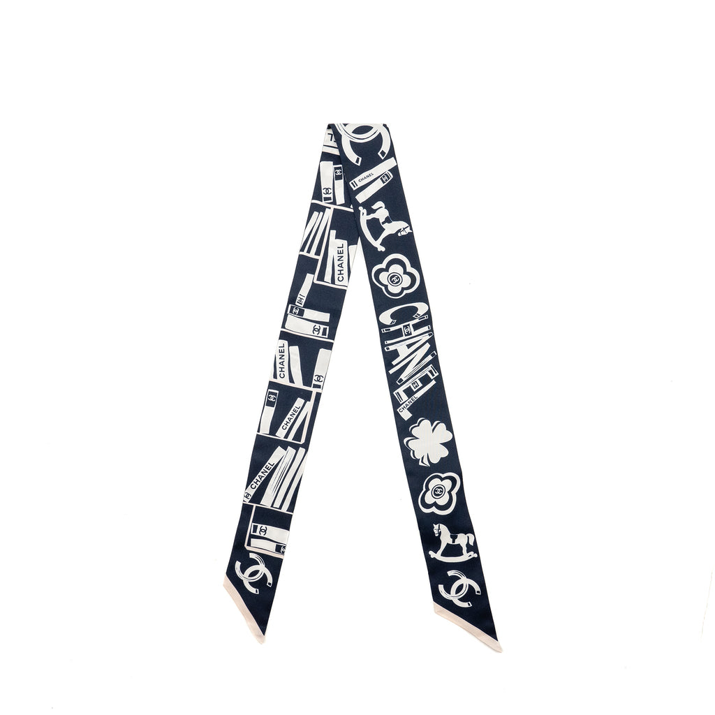 chanel-cc-logo-letter-printed-twilly-silk-navy-white-copy