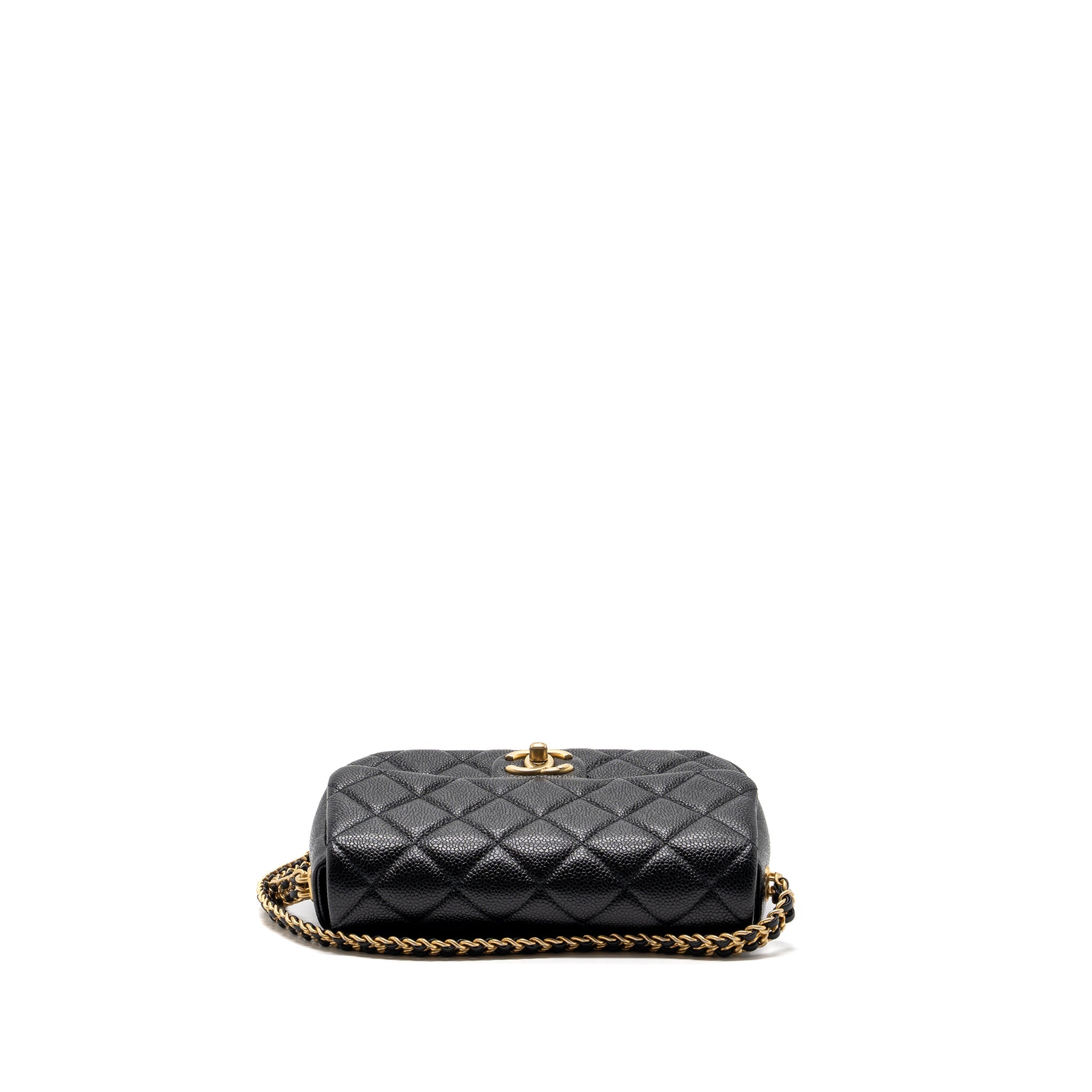 chanel-21a-chain-soul-flap-bag-grained-calfskin-black-ghw-microchip-copy-1