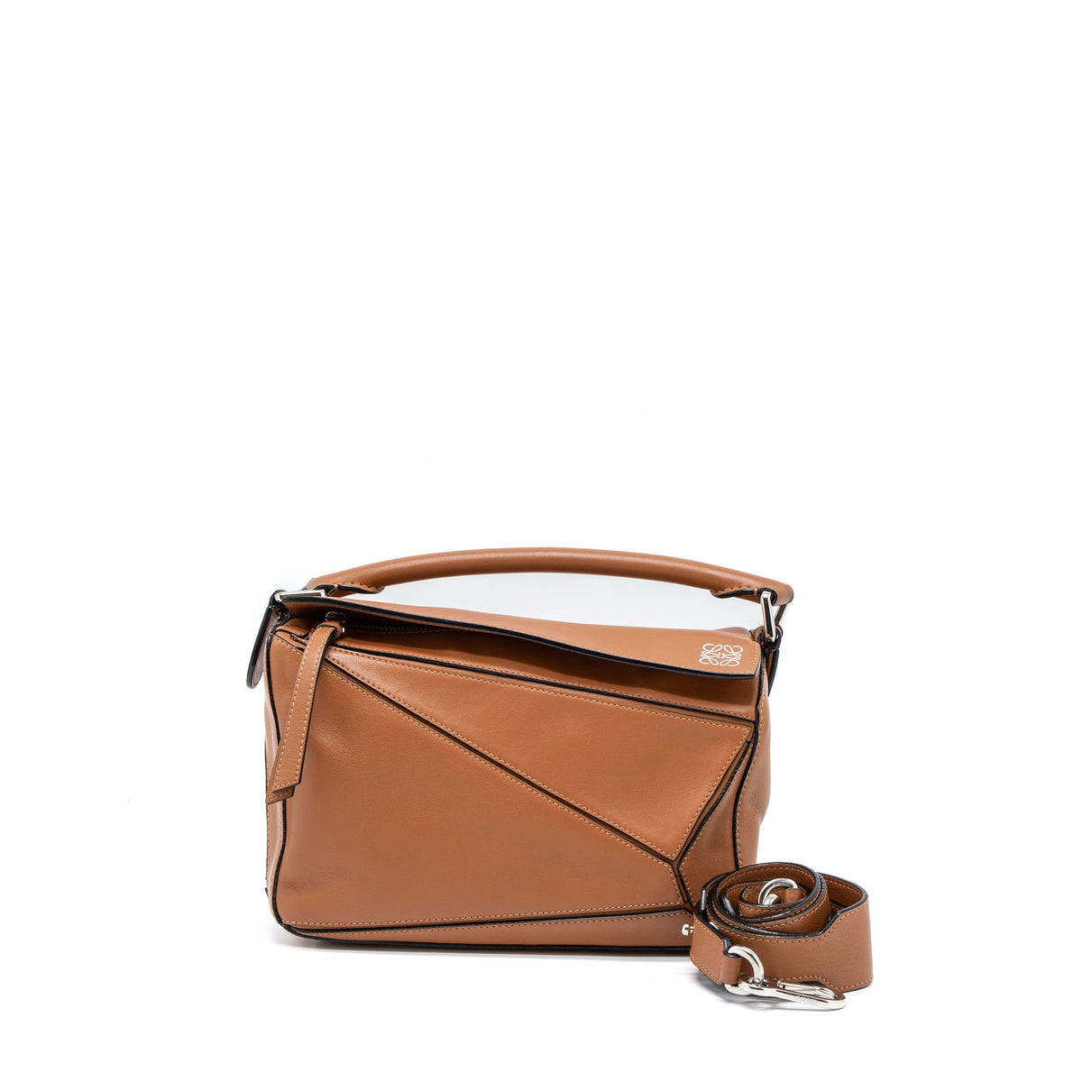 loewe-small-puzzle-bag-calfskin-tan-shw-1